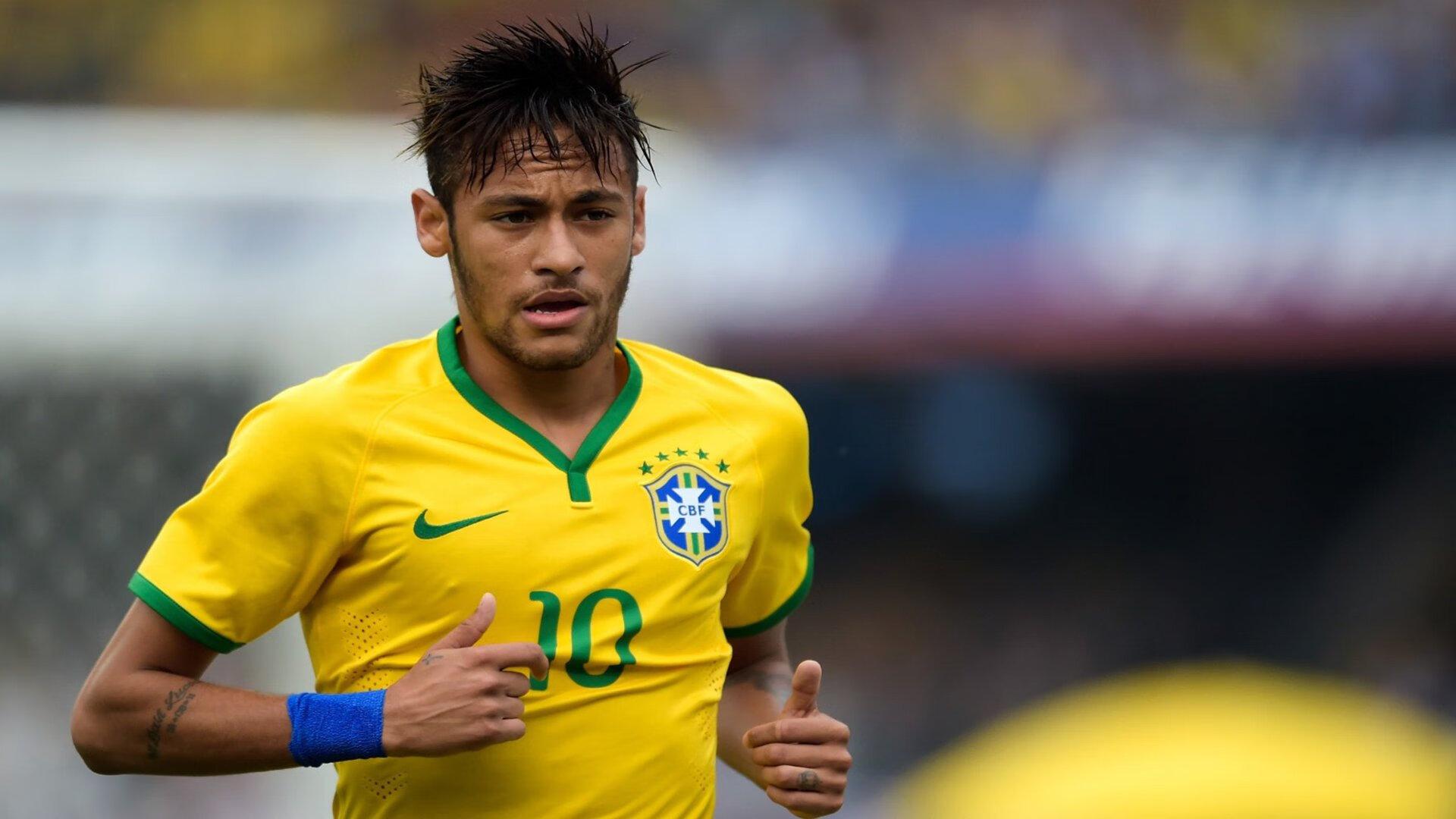 阿姆拉巴特，从迷茫到坚毅，跑不死的全能中场如何重塑绿茵传奇